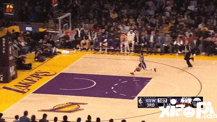 當(dāng)NBA選手走上街頭 這場籃球要怎么打？